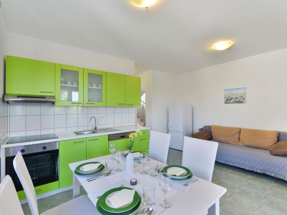 Apartment Matas - SRD315 Rovanjska Bagian luar foto
